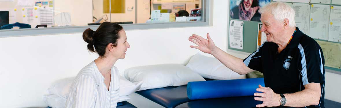 A physiotherapist and patient in the Kokoda Gym at Heidelberg Repatriation Hospital