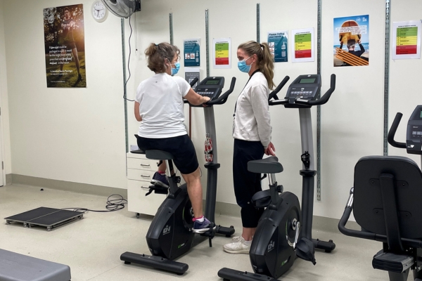 Exercise Physiologist Grace Williams with patient Suzie